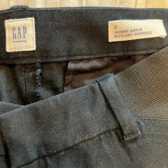 Gap Maternity Pants - Picture 2 of 2